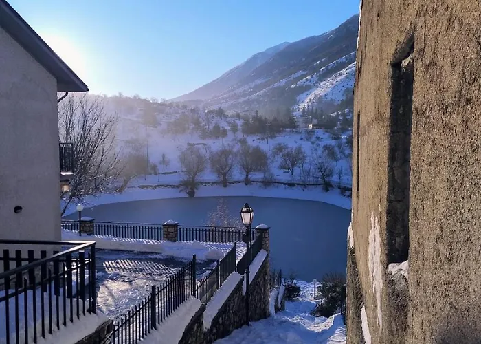 Oda ve Kahvaltı Borgo Dei Cervi Villalago